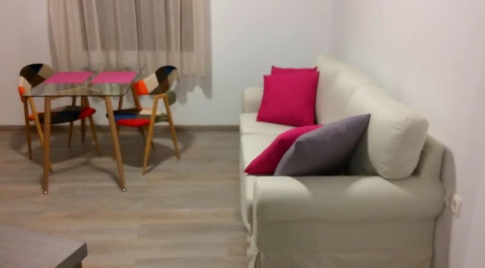 Mulberry Suites Rhodes City Ngoại thất bức ảnh